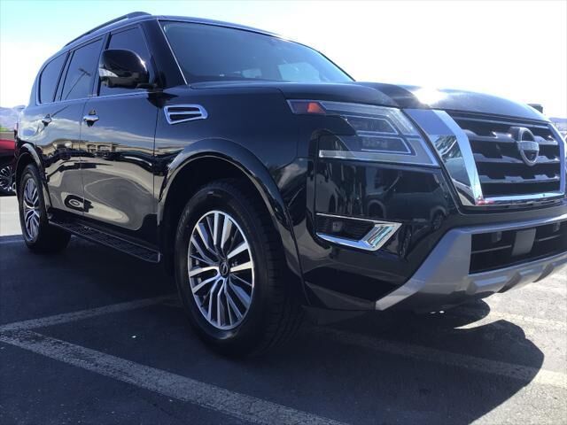2023 Nissan Armada SL — photo 1 of 13