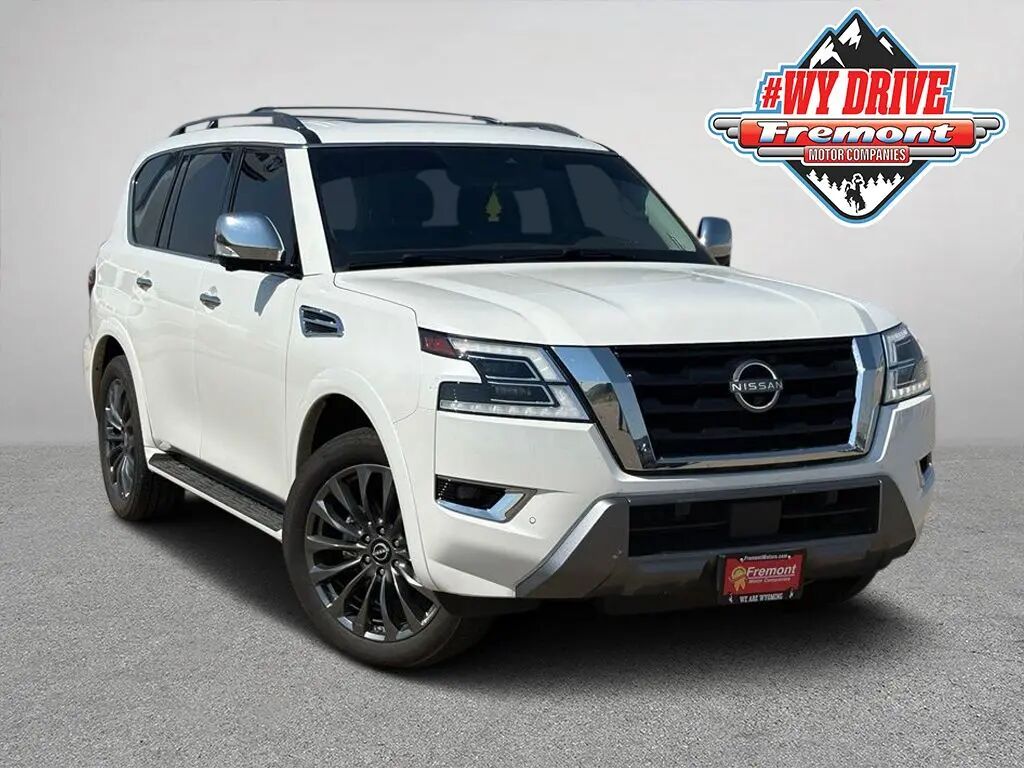 2023 Nissan Armada Platinum — photo 1 of 13