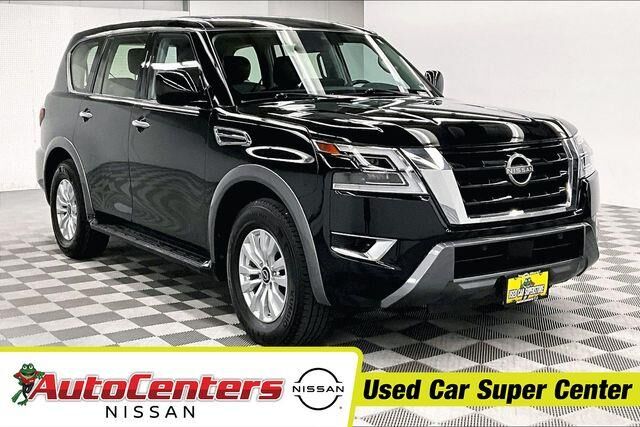 2023 Nissan Armada S — photo 1 of 13