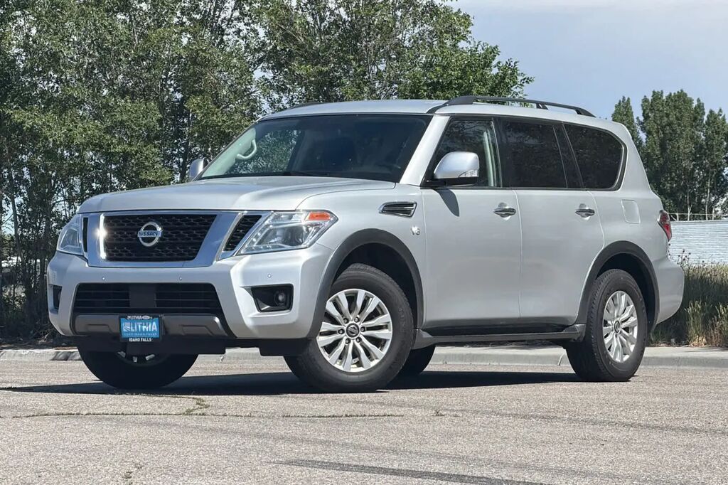 2020 Nissan Armada SV — photo 1 of 26