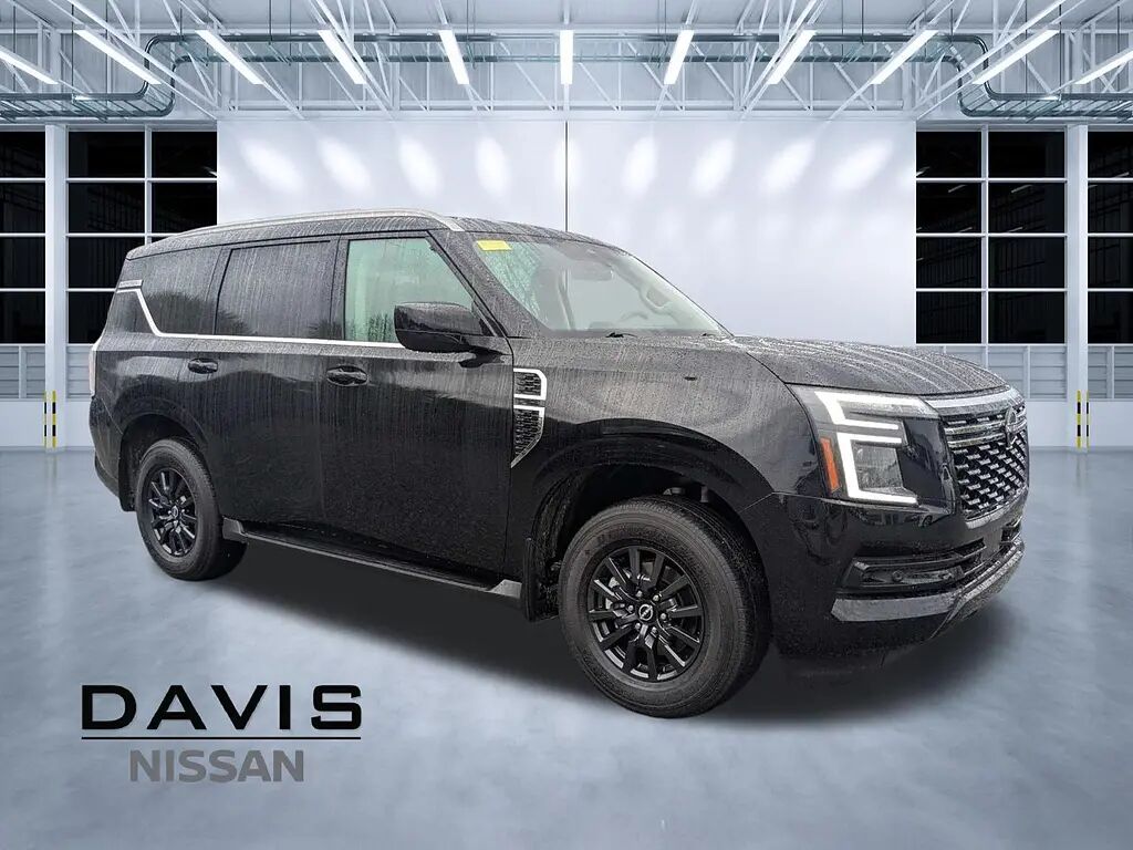 2025 Nissan Armada SV — photo 1 of 13