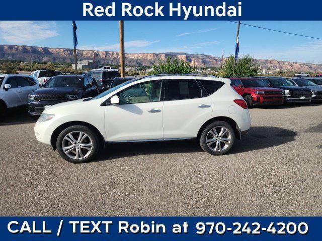 2010 Nissan Murano LE — photo 1 of 13