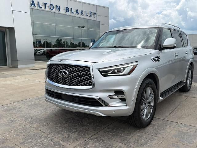 2021 INFINITI QX80 Luxe