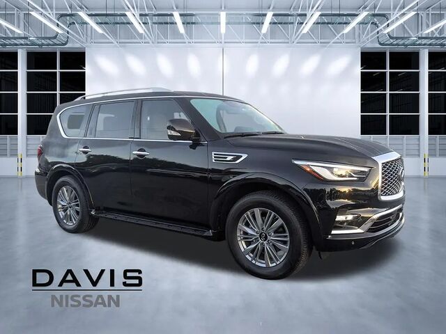 2024 INFINITI QX80 Luxe