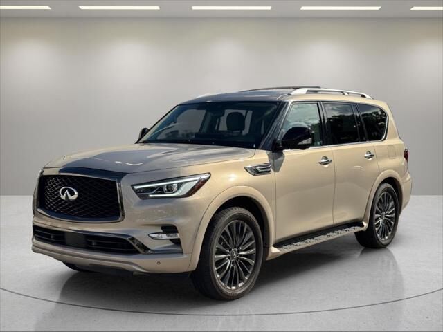 2022 INFINITI QX80 Premium Select — photo 1 of 39