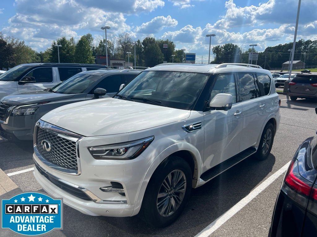 2022 INFINITI QX80 LUXE — photo 1 of 2
