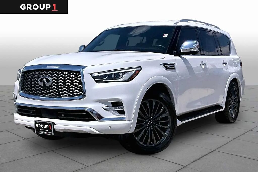 2022 INFINITI QX80 Sensory — photo 1 of 13