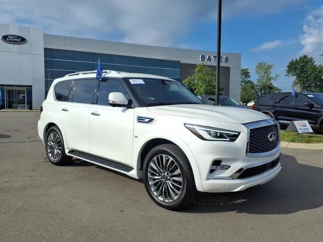 2019 INFINITI QX80 Luxe — photo 1 of 13