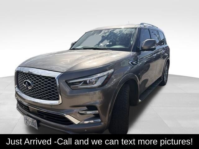 2019 INFINITI QX80 Luxe — photo 1 of 7
