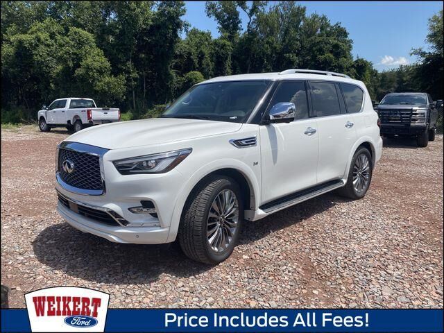 2019 INFINITI QX80 Luxe — photo 1 of 26