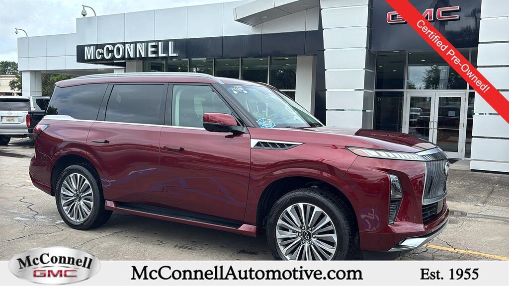 2025 INFINITI QX80 Luxe — photo 1 of 13