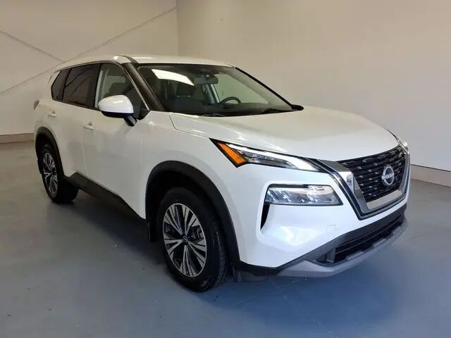 2023 Nissan Rogue SV — photo 1 of 13
