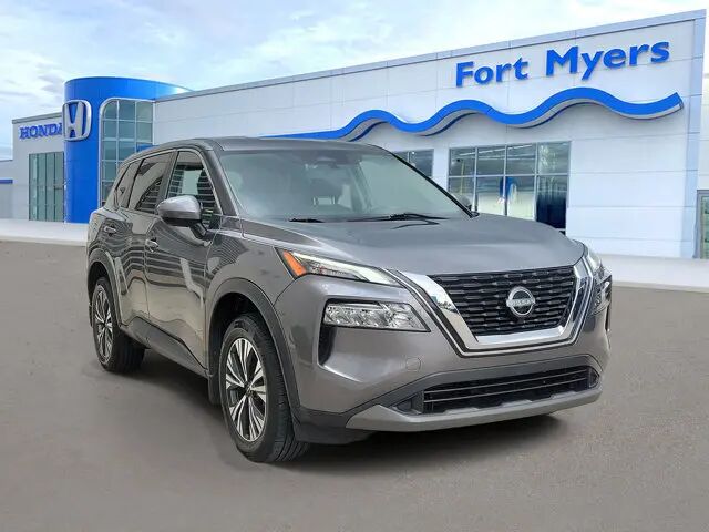 2023 Nissan Rogue SV — photo 1 of 13