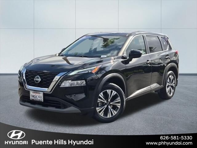 2023 Nissan Rogue SV — photo 1 of 13