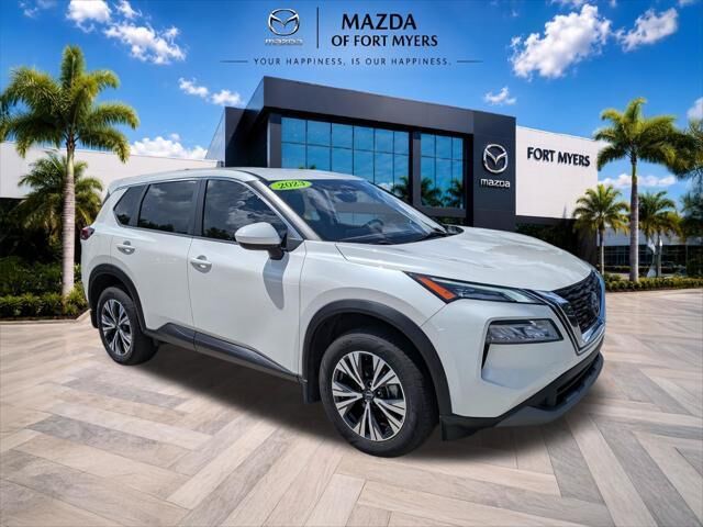 2023 Nissan Rogue SV — photo 1 of 13