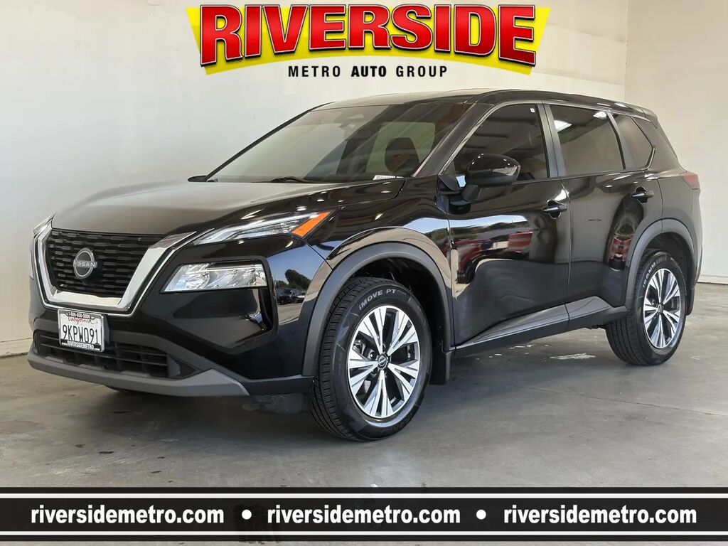 2023 Nissan Rogue SV — photo 1 of 13