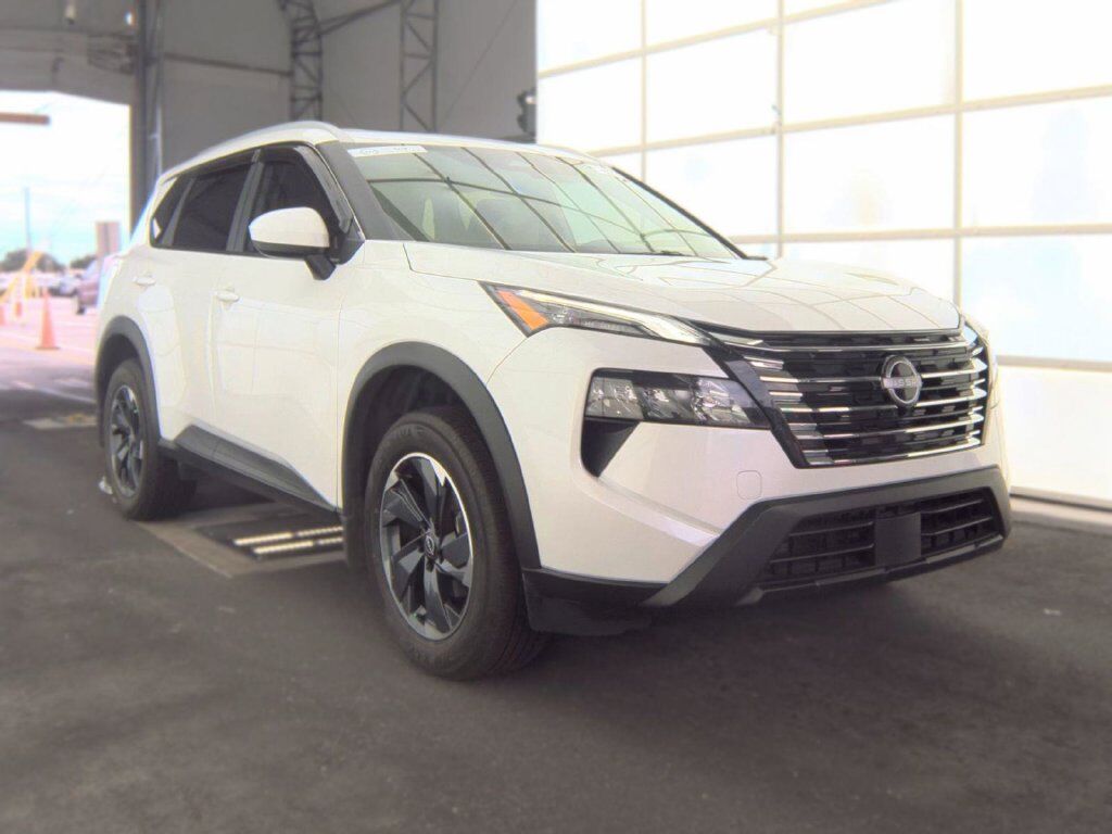 2025 Nissan Rogue SV — photo 1 of 7