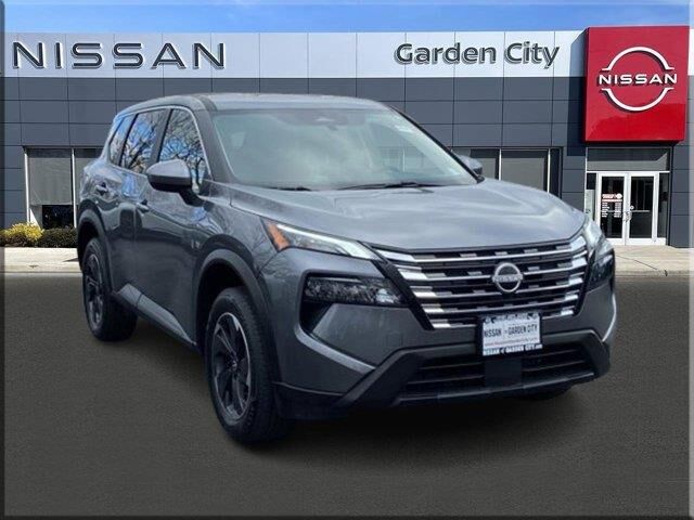 2025 Nissan Rogue SV — photo 1 of 26