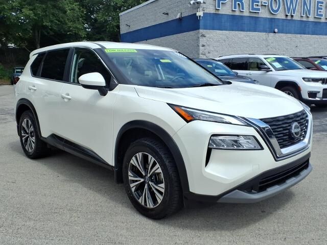 2023 Nissan Rogue SV — photo 1 of 26