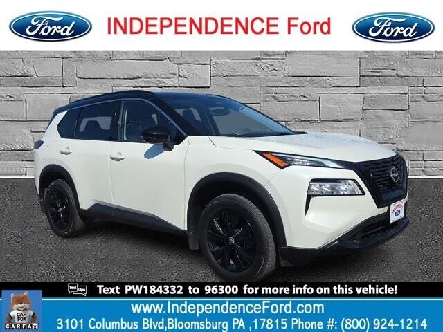 2023 Nissan Rogue SV — photo 1 of 13