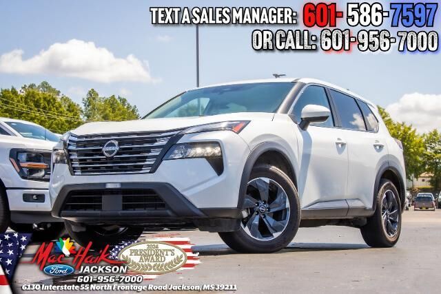 2024 Nissan Rogue SV