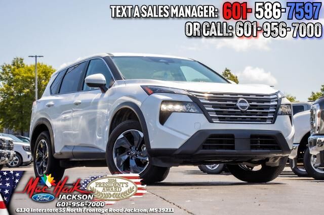 2024 Nissan Rogue SV