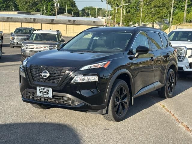 2023 Nissan Rogue SV — photo 1 of 13