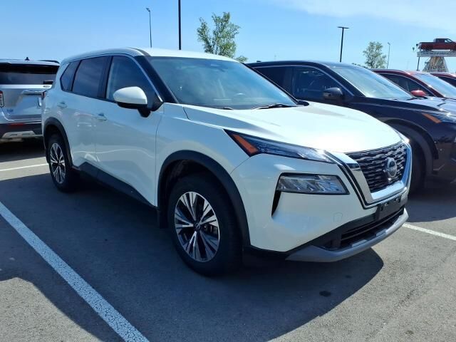 2023 Nissan Rogue SV — photo 1 of 13