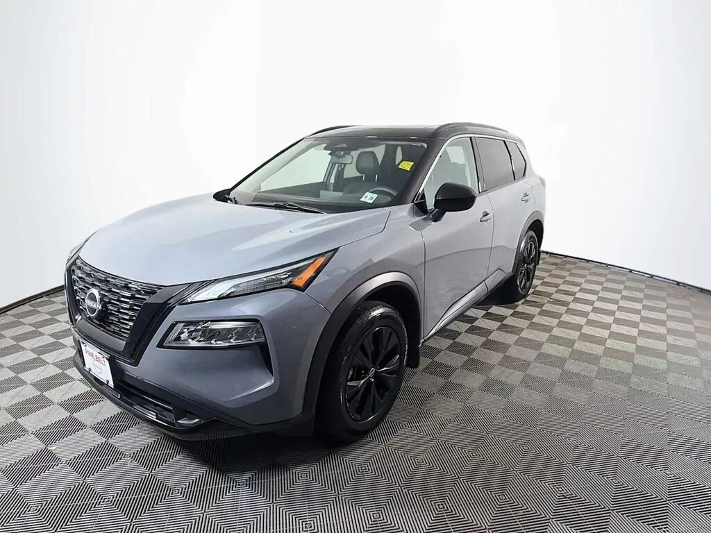 2023 Nissan Rogue SV — photo 1 of 13