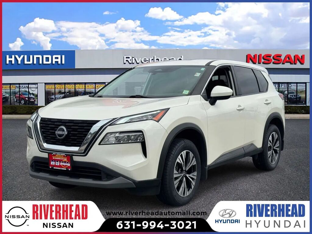 2023 Nissan Rogue SV — photo 1 of 13