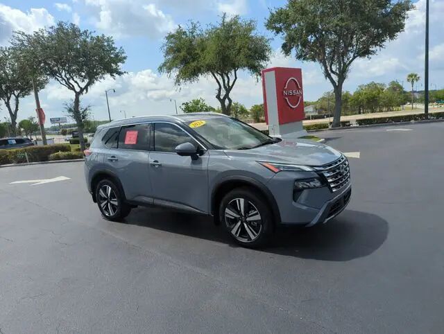 2024 Nissan Rogue SL