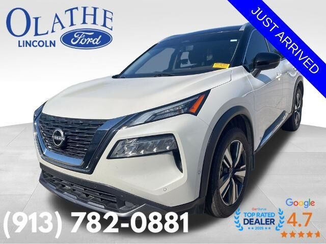 2023 Nissan Rogue SL — photo 1 of 12