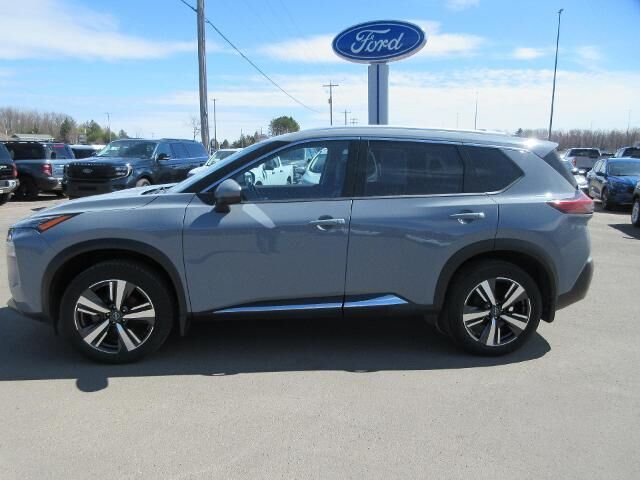 2022 Nissan Rogue SL
