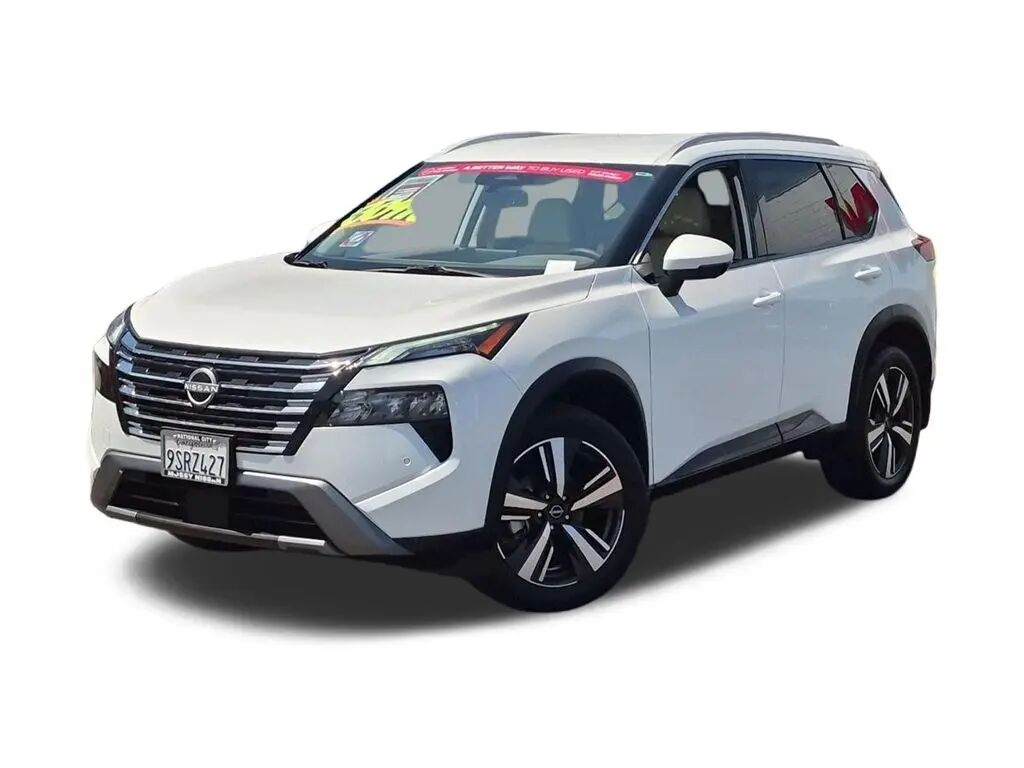 2025 Nissan Rogue SL — photo 1 of 13