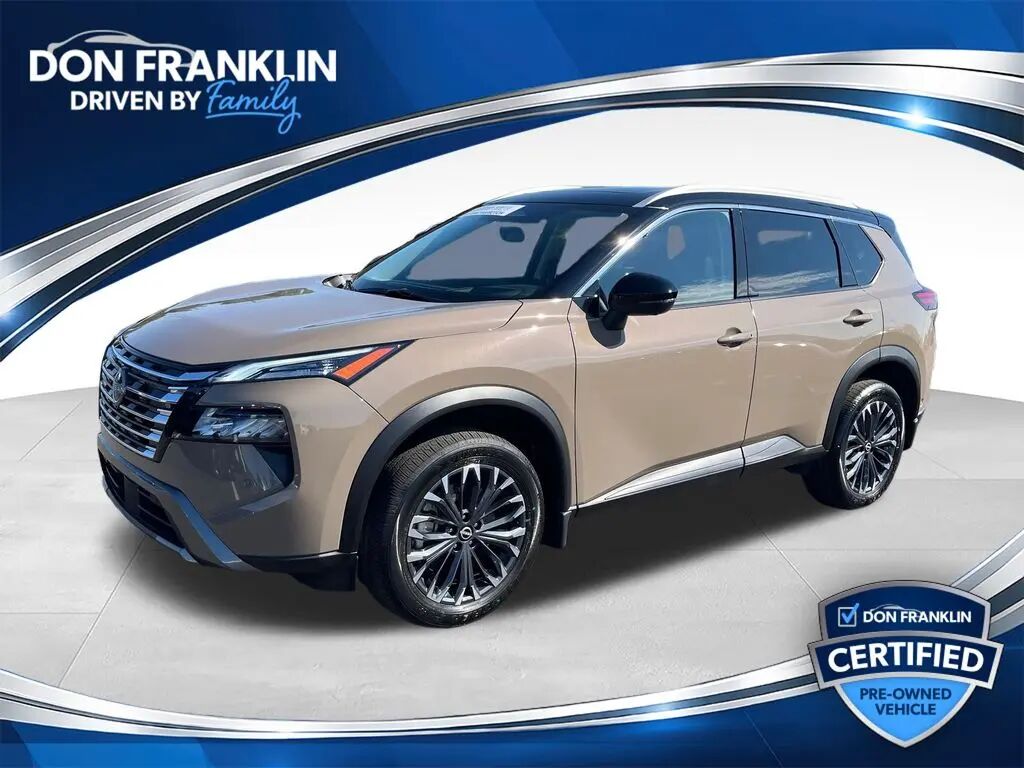2025 Nissan Rogue SL — photo 1 of 25