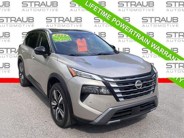 2025 Nissan Rogue SL