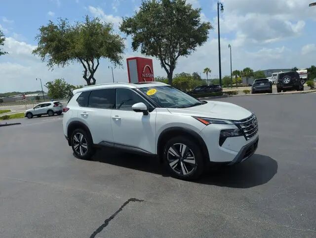 2024 Nissan Rogue SL