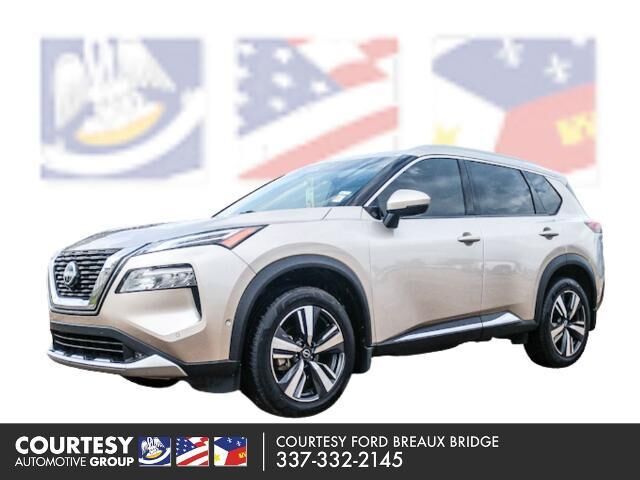 2022 Nissan Rogue Platinum — photo 1 of 13