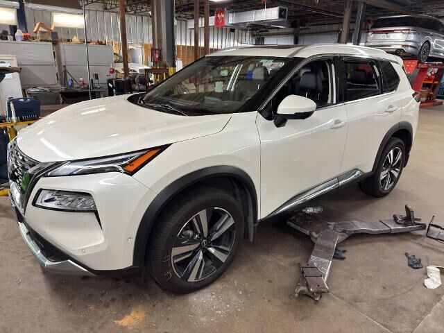 2023 Nissan Rogue Platinum
