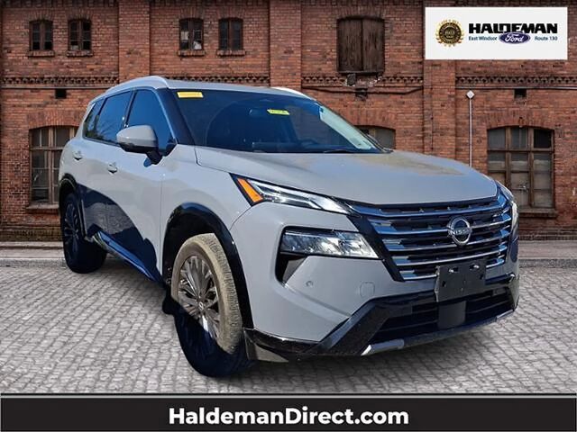 2024 Nissan Rogue Platinum