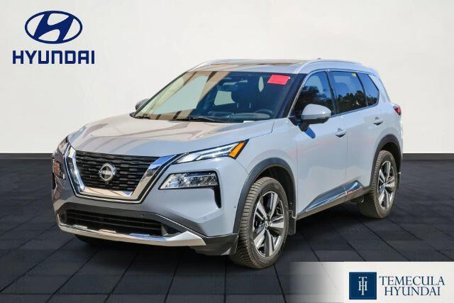 2023 Nissan Rogue Platinum — photo 1 of 11