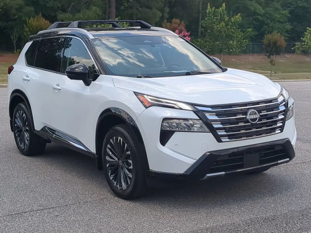 2026 Nissan Rogue Platinum — photo 1 of 26