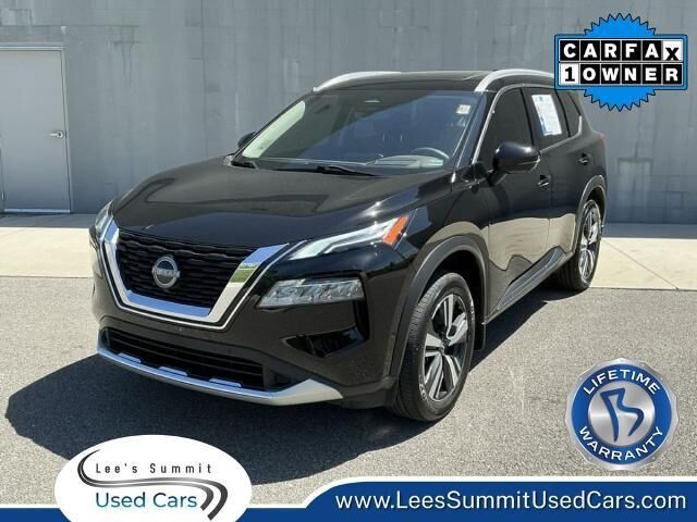 2023 Nissan Rogue Platinum — photo 1 of 13