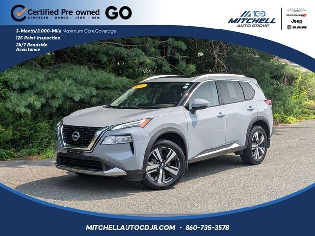 2023 Nissan Rogue Platinum — photo 1 of 13