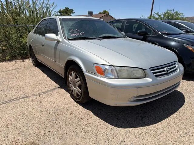 2000 Toyota Camry CE — photo 1 of 14