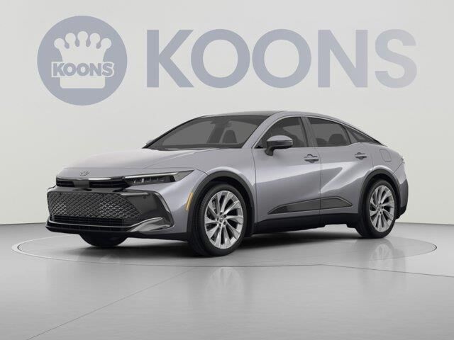 2023 Toyota Crown XLE — photo 1 of 16