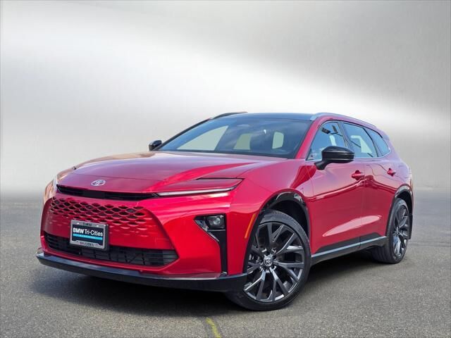 2025 Toyota Crown Signia XLE
