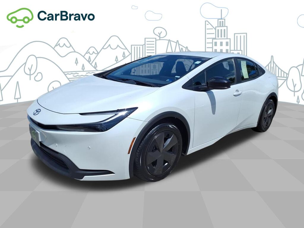 2024 Toyota Prius LE — photo 1 of 7