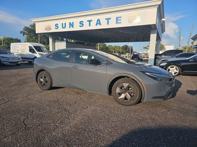 2024 Toyota Prius LE — photo 1 of 26