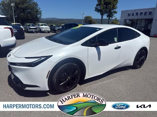 2025 Toyota Prius Nightshade — photo 1 of 26